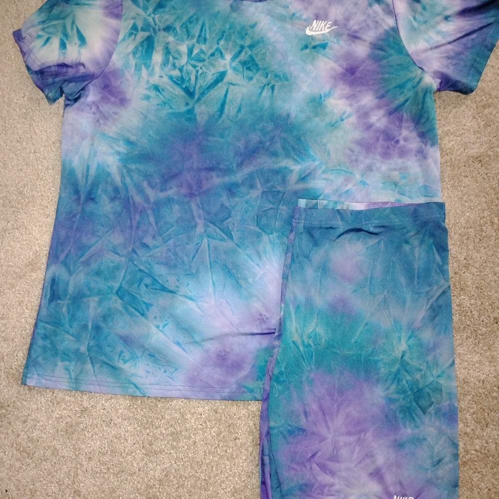 Nike  Women's Tie-Dye Pajama Set - Teal and Lavender